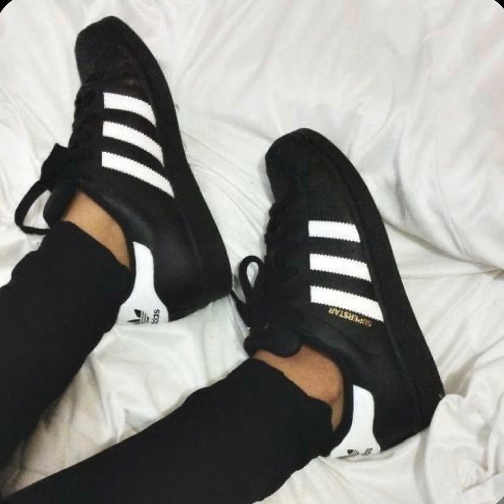 Adidas Superstar